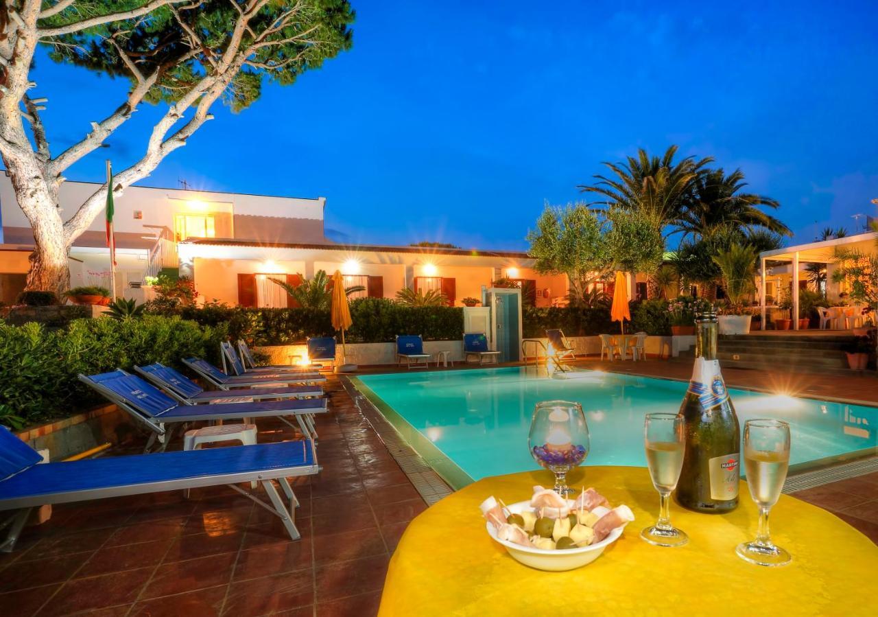 Hotel Villa Mena Forio di Ischia Exterior foto