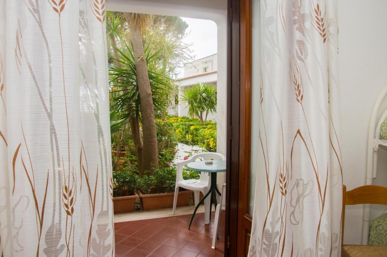 Hotel Villa Mena Forio di Ischia Exterior foto